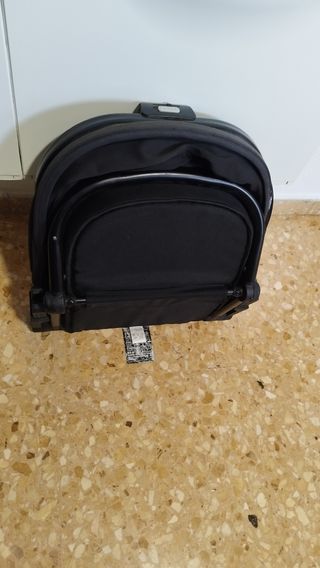 Carro bebé 3 en 1 Chicco. 