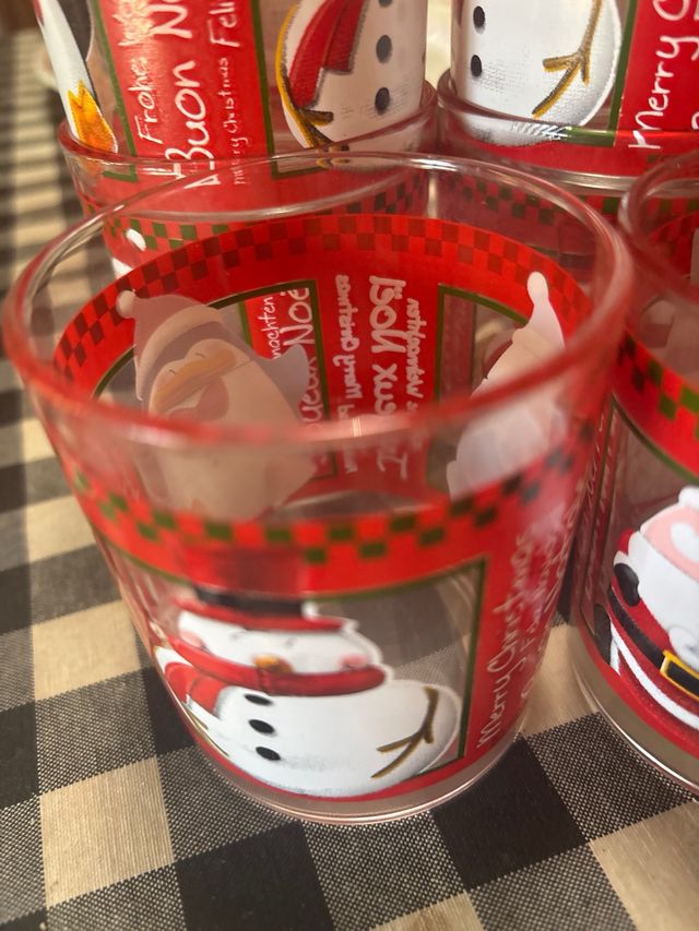 Vasos Navideños con Muñecos de Nieve y Papá Noel!