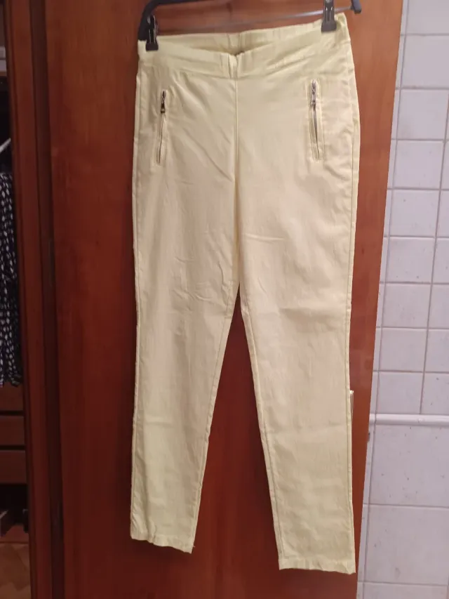 Pantalón October Amarillo Talla M
