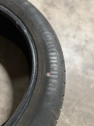 Neumático Continental 215/55 R 18 V XL