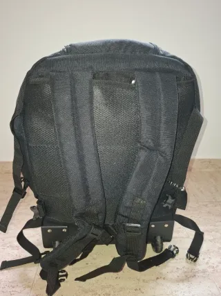 Mochila de viaje Flyers Eagle negra
