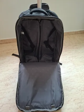Mochila de viaje Flyers Eagle negra