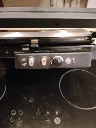 Plancha Grill Grundig profesional