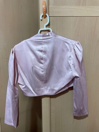 Vestido de fiesta negro y rosa