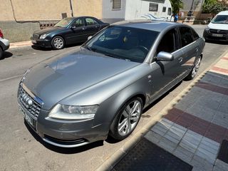 Audi S6 5.2 v10  2008 admito cambio 