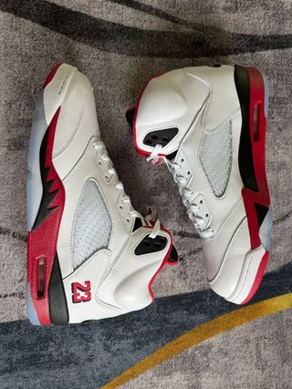 Jordan 5 Retro Fire Red Talla 45