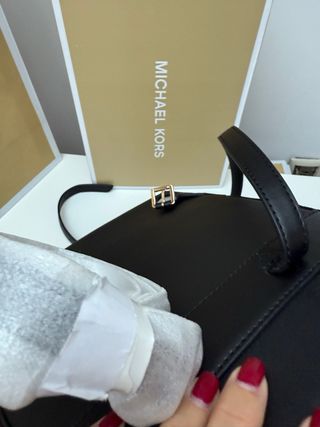Mochila Michael Kors Negra
