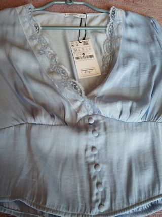 Blusa Stradivarius azul M