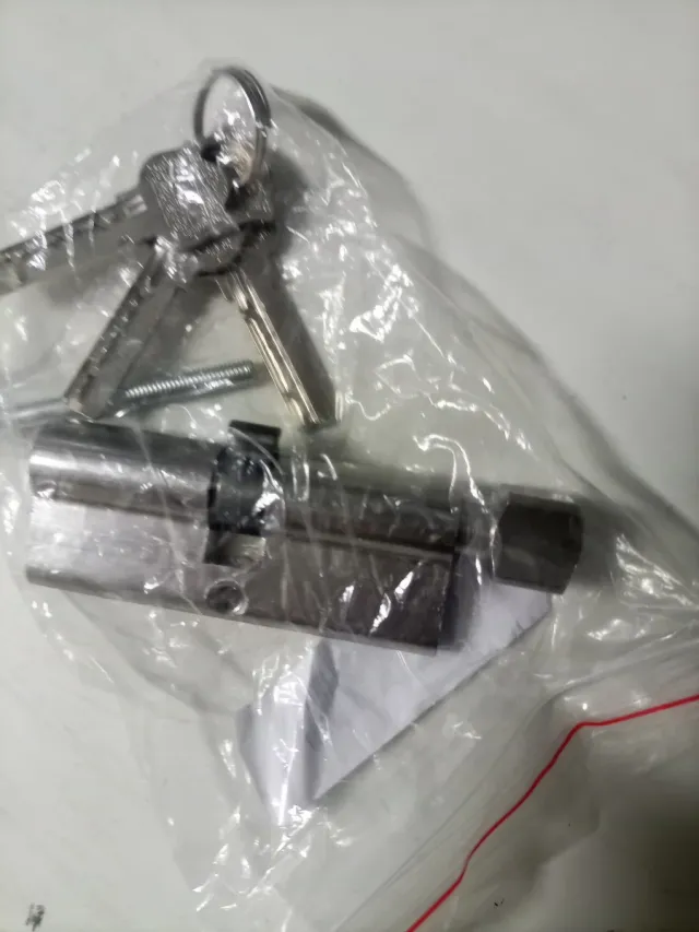 Cilindro Serratura Porta con Chiavi