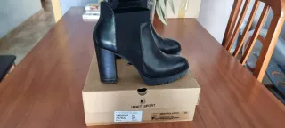 Botines JANET SPORT tacón plataforma negros T.39