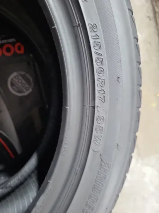 2 Neumáticos 215/50 R17 Bridgestone 