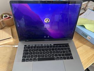 MacBook Pro 15 Gris Espacial macOS 12.7.6
