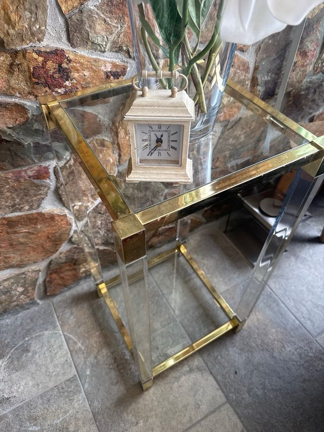 Repisa cristal y metal dorado