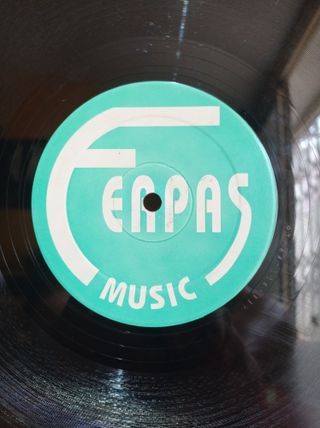 Vinilo makina remember 