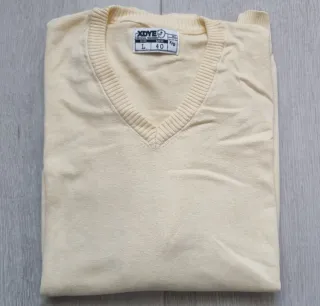 Jersey pico XDYE de la Marca Pull & Bear amarilo