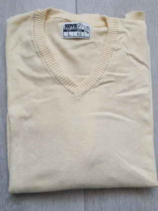 Jersey pico XDYE de la Marca Pull & Bear amarilo