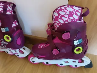 Patines en línea talla 30-32
Incluye casco rosa