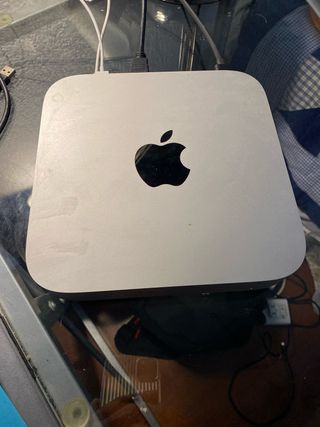 Mac Mini M1 256GB SSD 8GB RAM + Magic Mouse