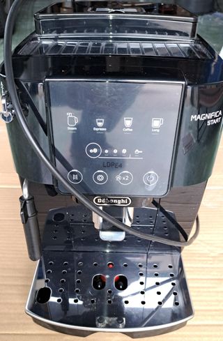 Cafetera De'Longhi Magnifica Start Negra