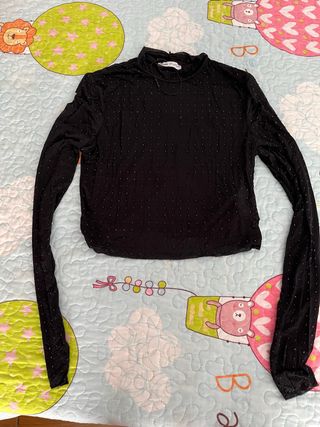 Camisa fiesta niña negra
Talla M