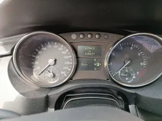 Mercedes-Benz Clase R 2011
