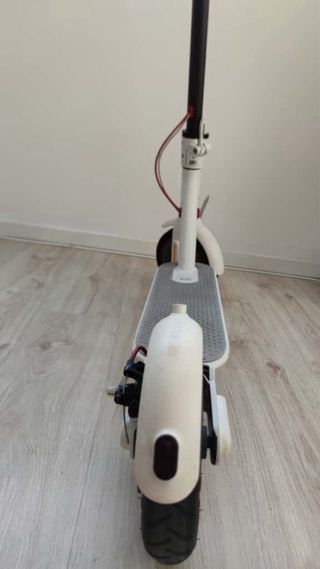 Patinete eléctrico Xiaomi M365 blanco
