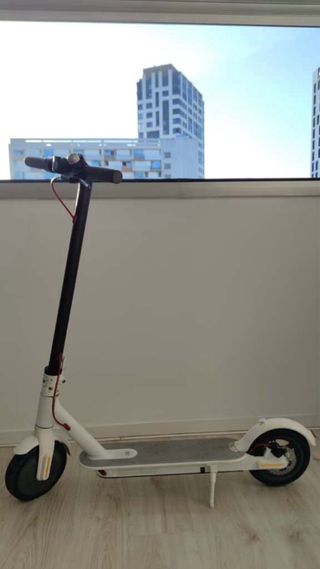 Patinete eléctrico Xiaomi M365 blanco