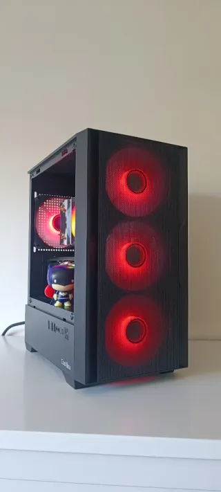 Ordenador Gaming Intel 14 Nucleos - RX 580sp - 32g