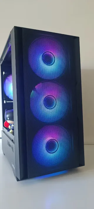 Ordenador Gaming Intel 14 Nucleos - RX 580sp - 32g