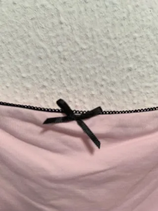 Top rosa Bershka tirantes finos lazo