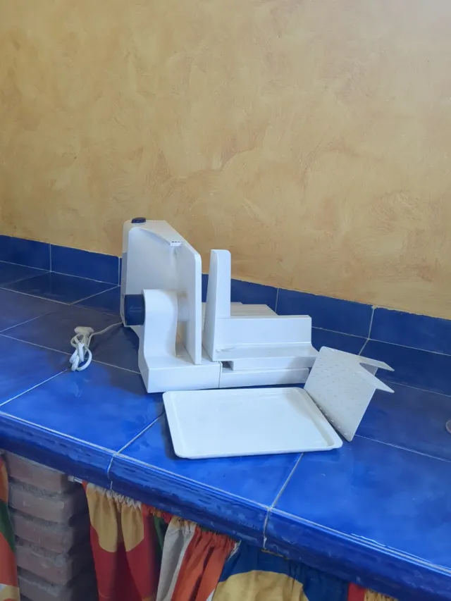 Cortafiambres Jata en perfecto estado