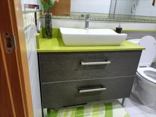 Mueble de baño moderno