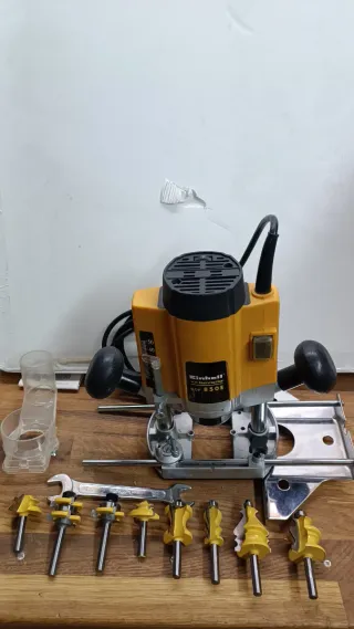 Fresadora Einhell 850E.