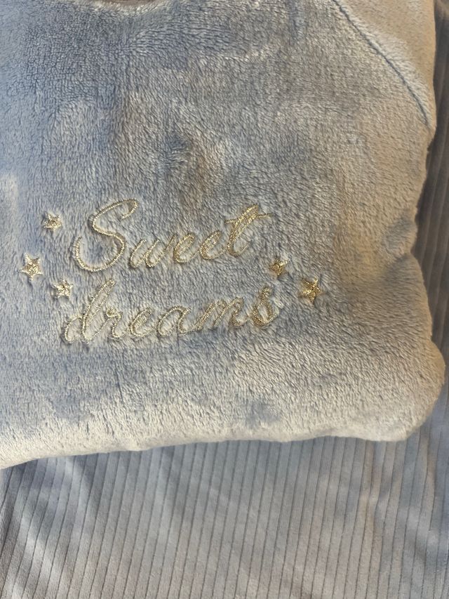 Pijama niña talla S azul