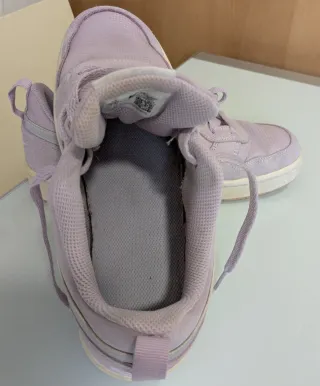 Zapatillas Nike Mujer Rosa suela dura . 