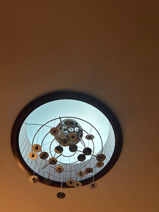 Lampadario acciaio cromato moderno