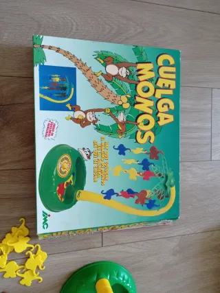 Cuelga Monos IMC Juego de Mesa
