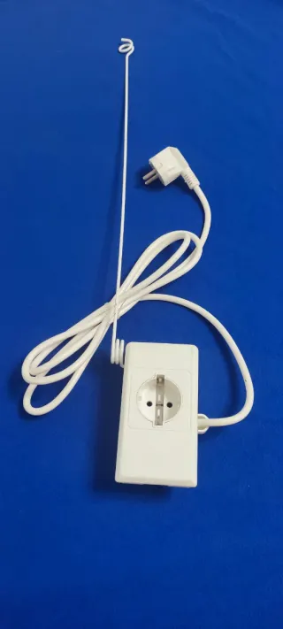 Prolongador enchufe y soporte cable