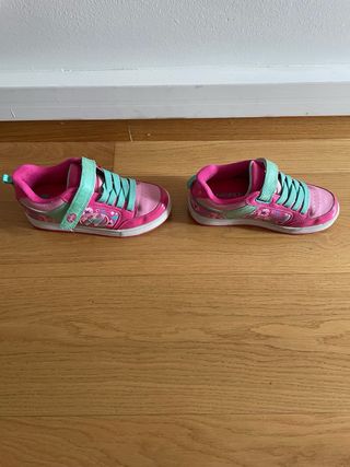 Zapatos Heelys con ruedas para niña