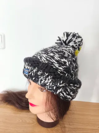 Gorro de lana Pull&Bear pompón