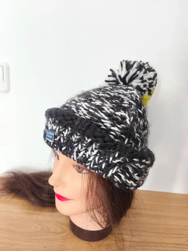 Gorro de lana Pull&Bear pompón