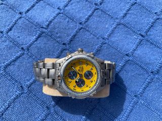 Reloj Lotus Cronógrafo Amarillo y Plateado