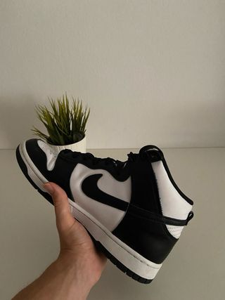 Nike Dunk High Panda