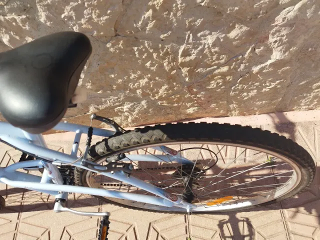 Bicicleta Decathlon Blanca