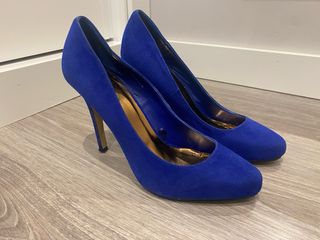 Zapatos de tacón azul