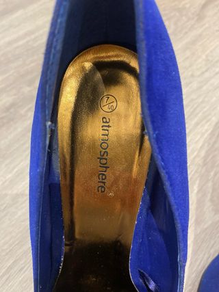 Zapatos de tacón azul