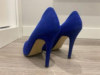Zapatos de tacón azul