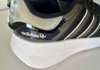 Tenis Adidas Negro y grises