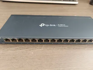 TP-Link TL-SG116 Gigabit Switch