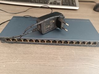 TP-Link TL-SG116 Gigabit Switch